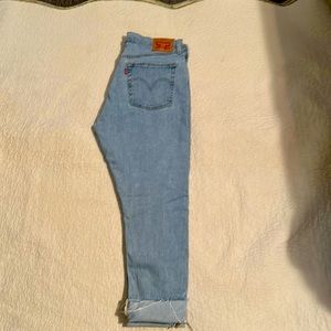 Womens 501 Levi skinny Filiforme jeans only worn a couple times